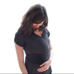 Nuroo Pocket Baby Wearing Shirt